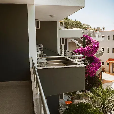 Horizon Hotel Dhermi